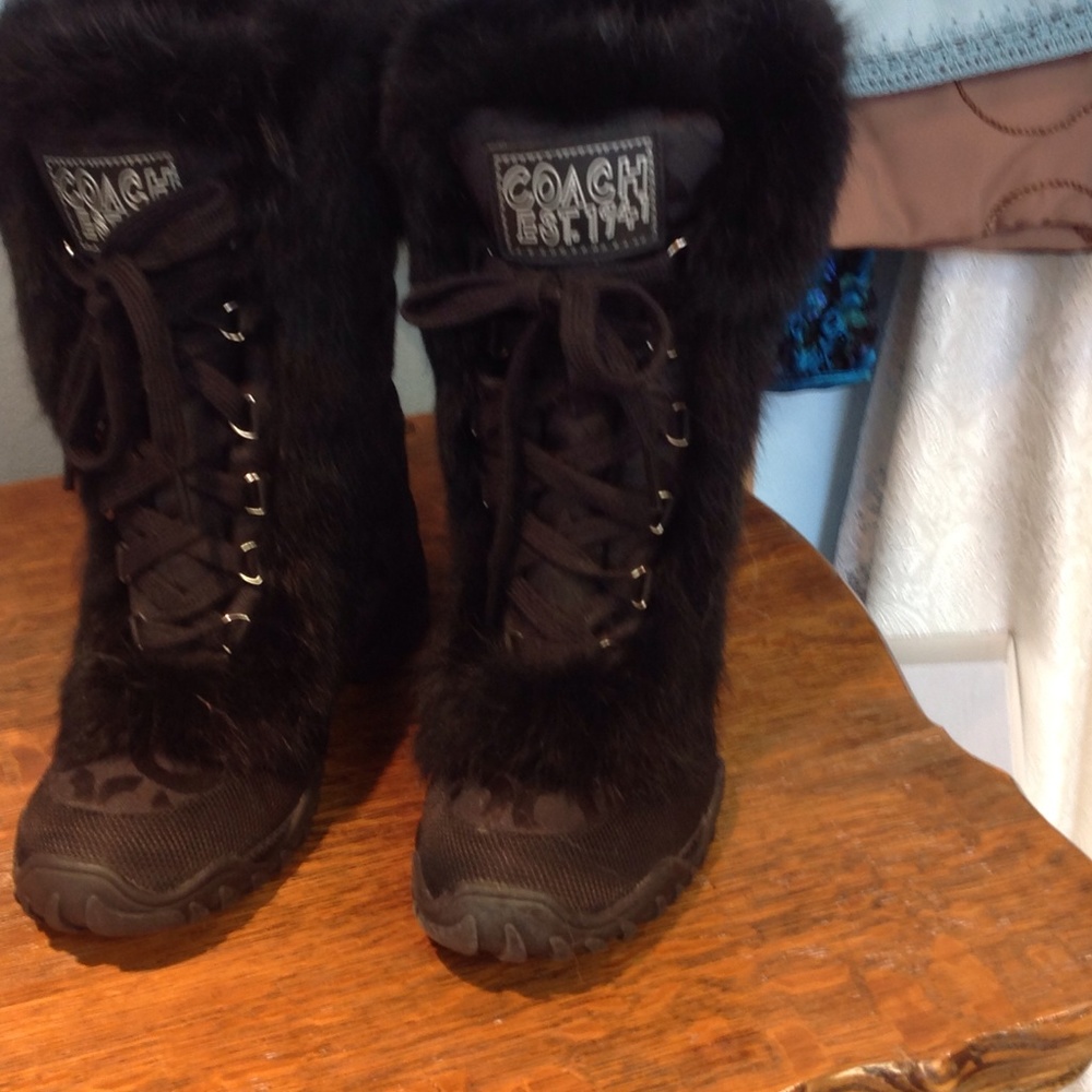 Coach Rabbit Fur Trimmed Size 5 Black Boots EUC